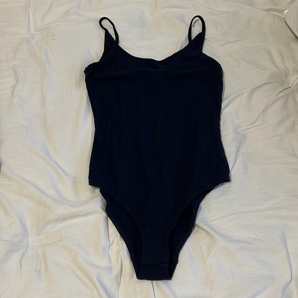 **Moving! EVERYTHING OBO** Dark blue body suit - Picture 1 of 2